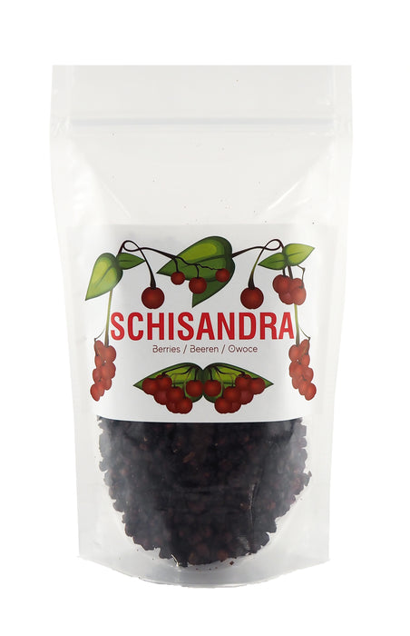 Packung mit Schisandra-Beeren aus Paraguay, präsentiert als getrocknete Früchte in einer durchsichtigen, versiegelbaren Tüte mit grün-gelbem Etikett von HerbaNordPol.